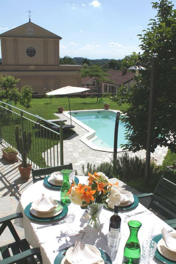 Апарт готель La Cuccagna Di Don Bosco - No Landlords And Neighbours - Absolute Privacy! Montafia Екстер'єр фото
